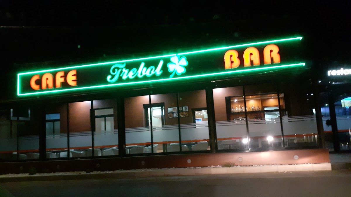 Trébol 06 Camino Enmedio